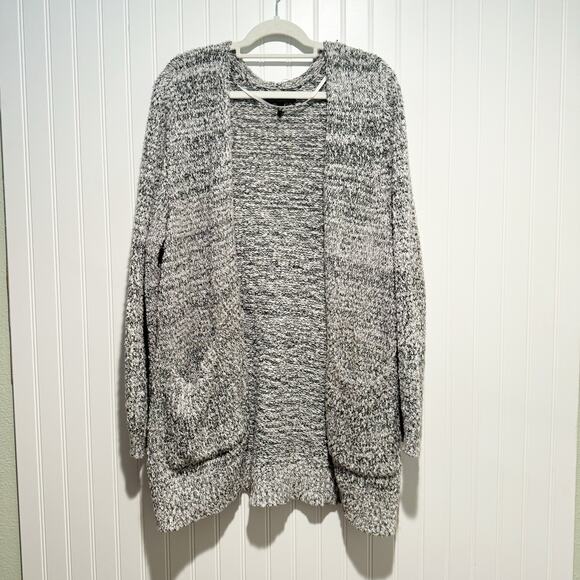 Lane Bryant Sweaters - Lane Bryant Marled Knit Cardigan Sweater Black White Longline Plus Size 22/24